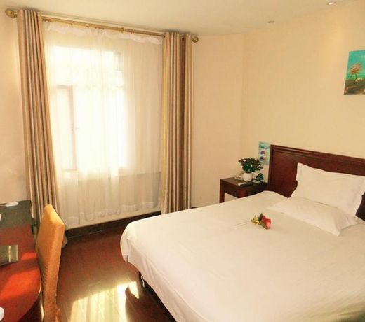 GreenTree Inn Haimen Bus Statian Shell Hotel