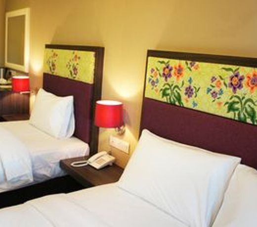The Grand Jade Hotel