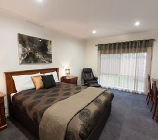 Addison Motor Inn