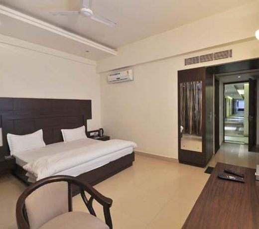 Madhu Resorts