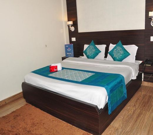 OYO Rooms Mall Road Shimla