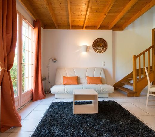 Adonis Mouans-Sartoux - L'Albatros