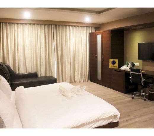 Anjushree Inn