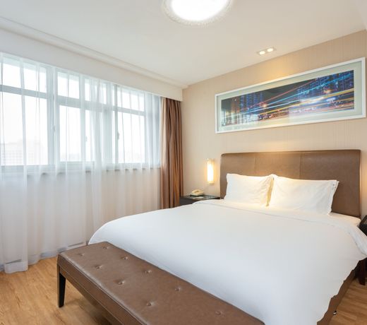 Holiday Inn Express Zhabei Shanghai, an IHG Hotel