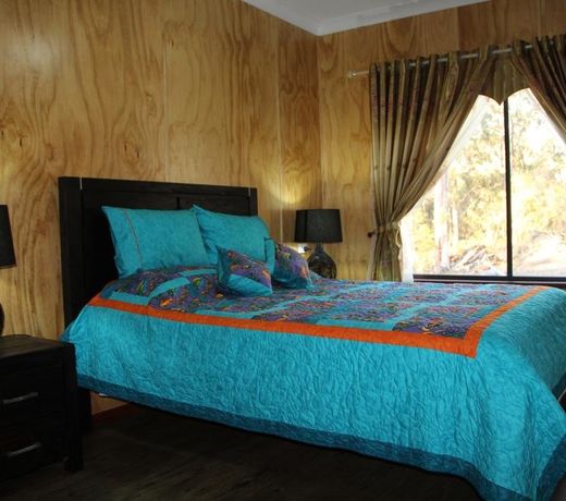 Tweeters Country Getaway