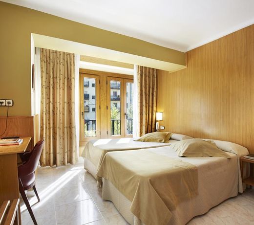 Hotel Univers