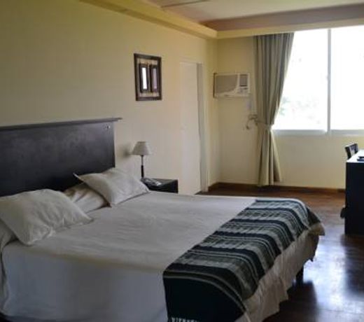 Manantiales Hotel de Turismo