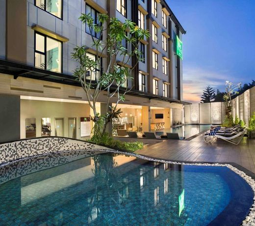 Kamaniiya Petitenget Seminyak