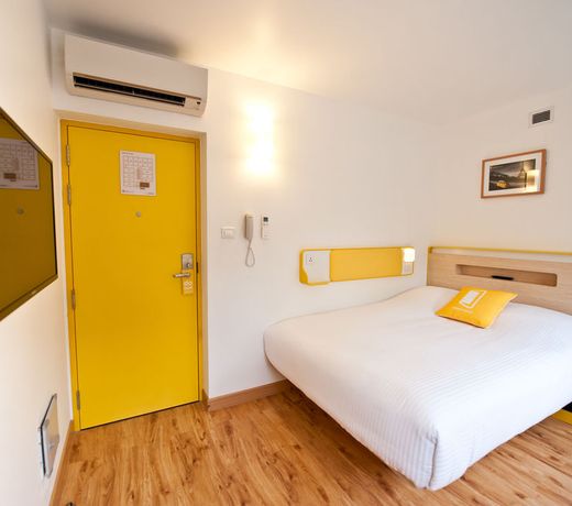 bloomrooms @ Indiranagar