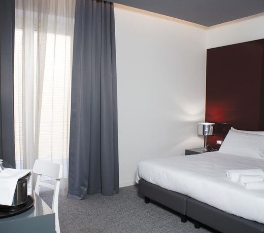 Hotel Leopardi