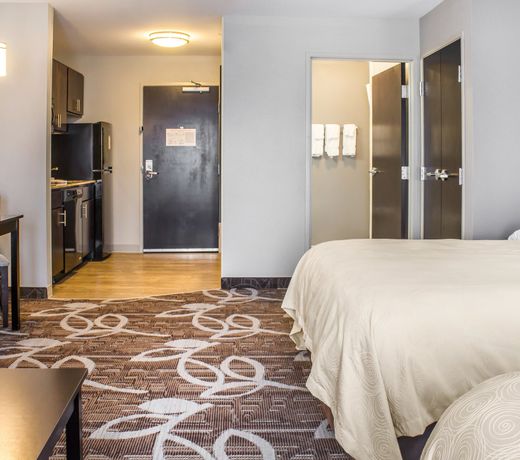 MainStay Suites Lincoln University Area