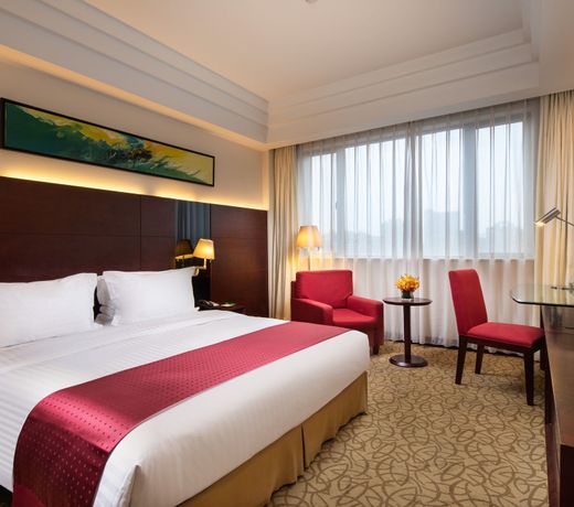 Holiday Inn Shanghai Hongqiao Central, an IHG Hotel