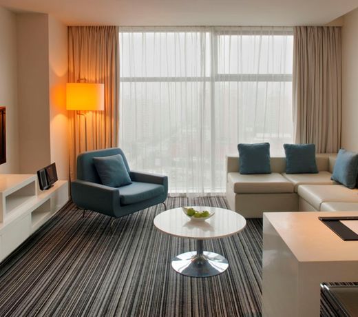 Grand Mercure Shanghai Century Park (Formerly Radisson Blu Hotel Pudong Century Park)