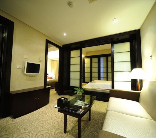 Green Garden Hotel