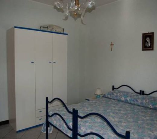Domus piras