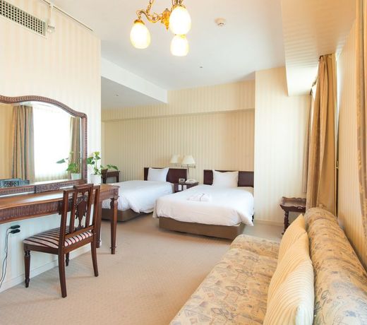Shonan Kamakura Crystal Hotel