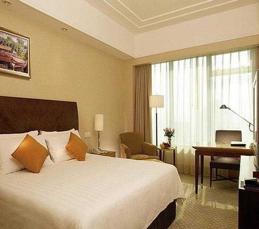 New World Shanghai Hotel