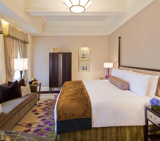 Fairmont Peace Hotel On the Bund (Start your own story with the BUND)