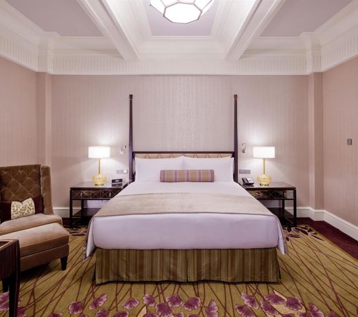 Fairmont Peace Hotel On the Bund (Start your own story with the BUND)