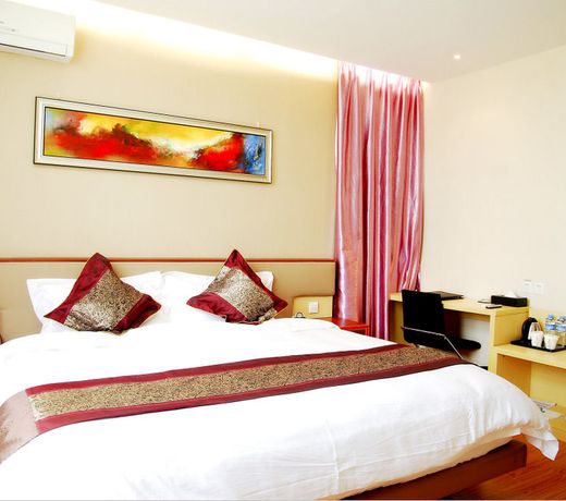 Days Hotel Insun Shanghai