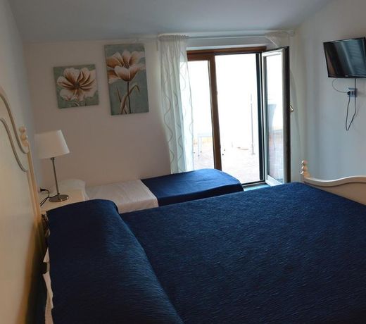 Affittacamere Lo Scoglio