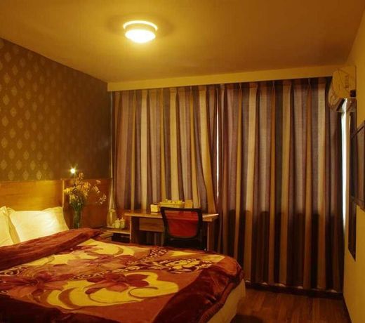 Ling County Hongji Business Hotel