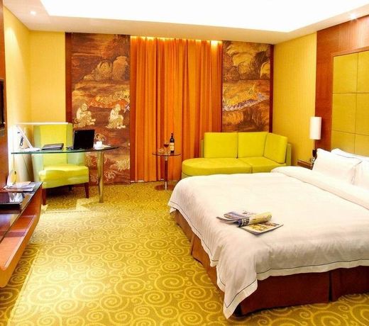 NEW BEACON QINGZHILV INTERNATIONAL HOTEL