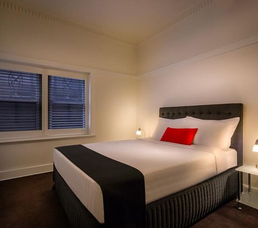 Como Court Budget Accommodation
