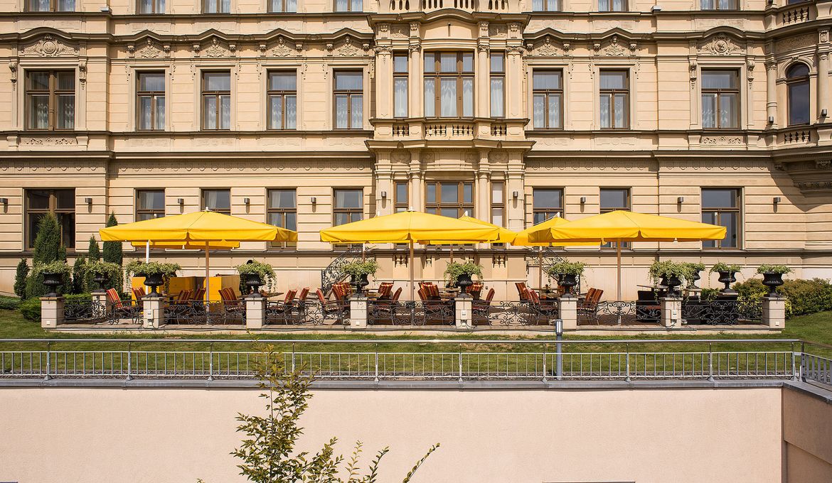 Арт отель Le Palais Prague