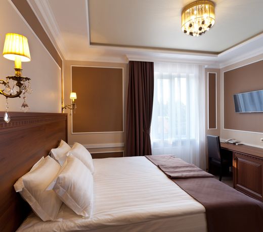 Chocolatier Hotel
