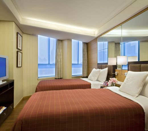 Sheraton Grand Shanghai Pudong Hotel & Residences