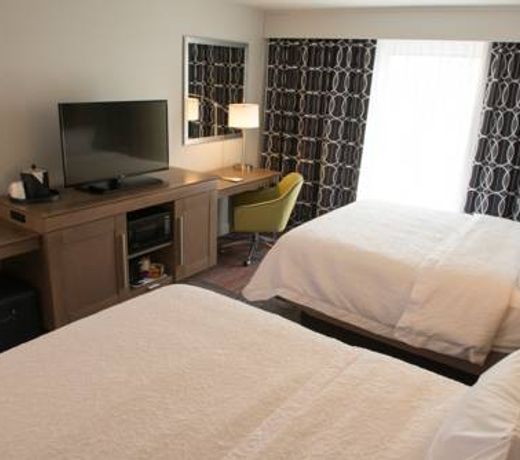 Hampton Inn & Suites Bay City