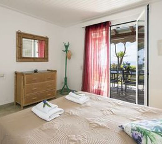 Glyfada Homes Resort