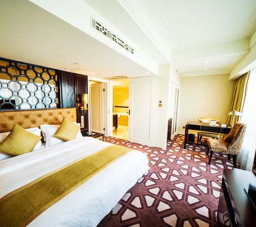Paramount Gallery Hotel