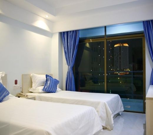 Elan Hotel Sanya First Market