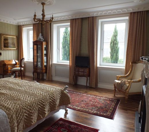 Villa-Angelina