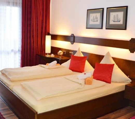 Seehaus "Kärnten Inn" mit direktem Seezugang und E-Ladestation