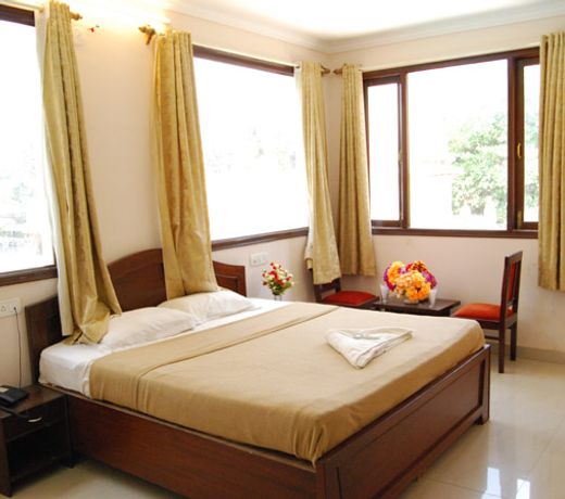 Plazaa Inn