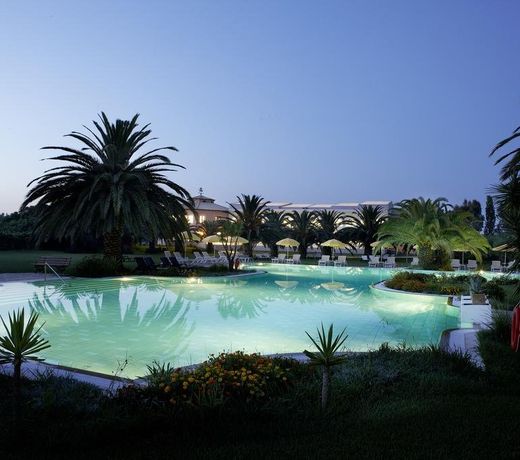 St.George's Bay Country Club & Spa