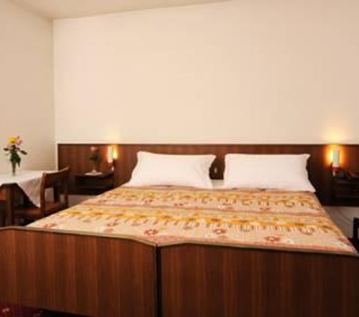 Tourist Hotel