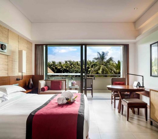 Pullman Oceanview Sanya Bay Resort & Spa