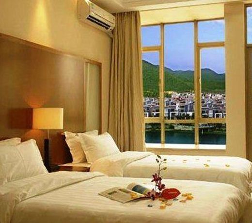 Century Landscape Hotel at Fenghuang Road