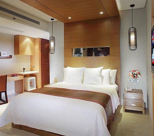 Phoenix Waterside Gloria Resort Sanya