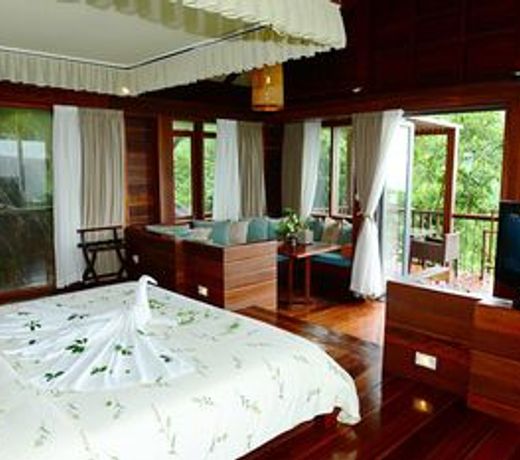 Yalong Bay Earthly Paradise Birds Nest Resort ï¼Mountain Villas)
