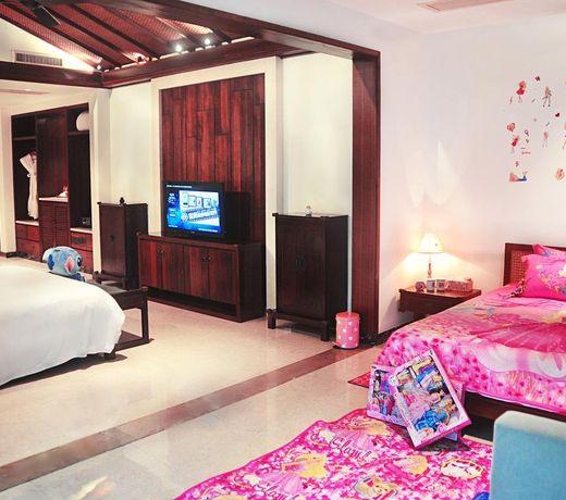 Yalong Bay Earthly Paradise Birds Nest Resort ï¼Mountain Villas)