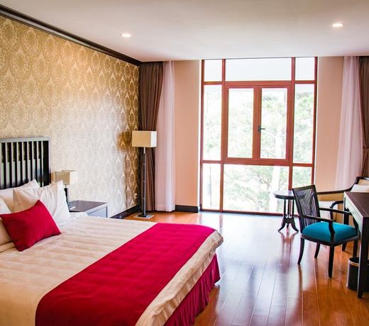 Swiss-Belresort Tuyen Lam