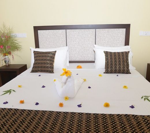 Ceylon Sea Hotel