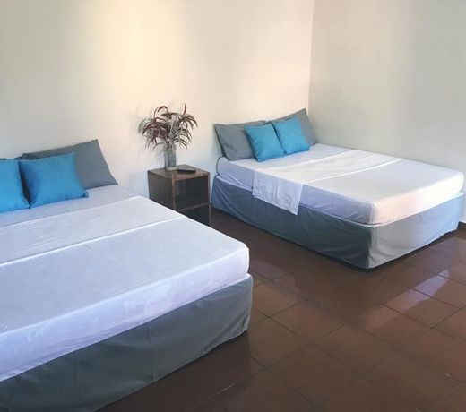 El Sunzalito Hotel