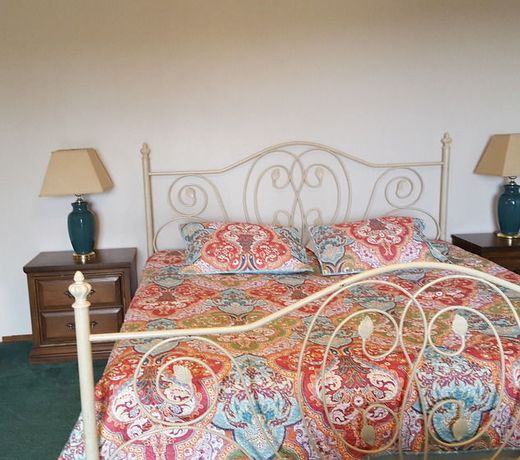 The Bluebird Lodge