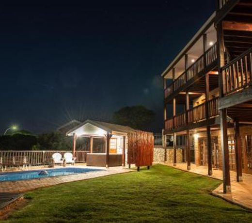 Muzuri Apartment